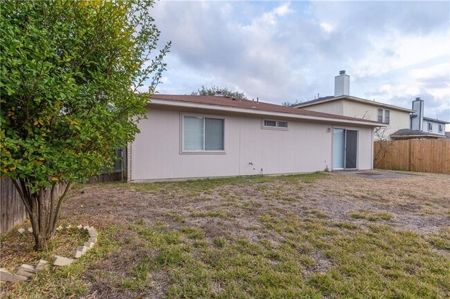 Building Photo - 17302 Dashwood Creek Dr