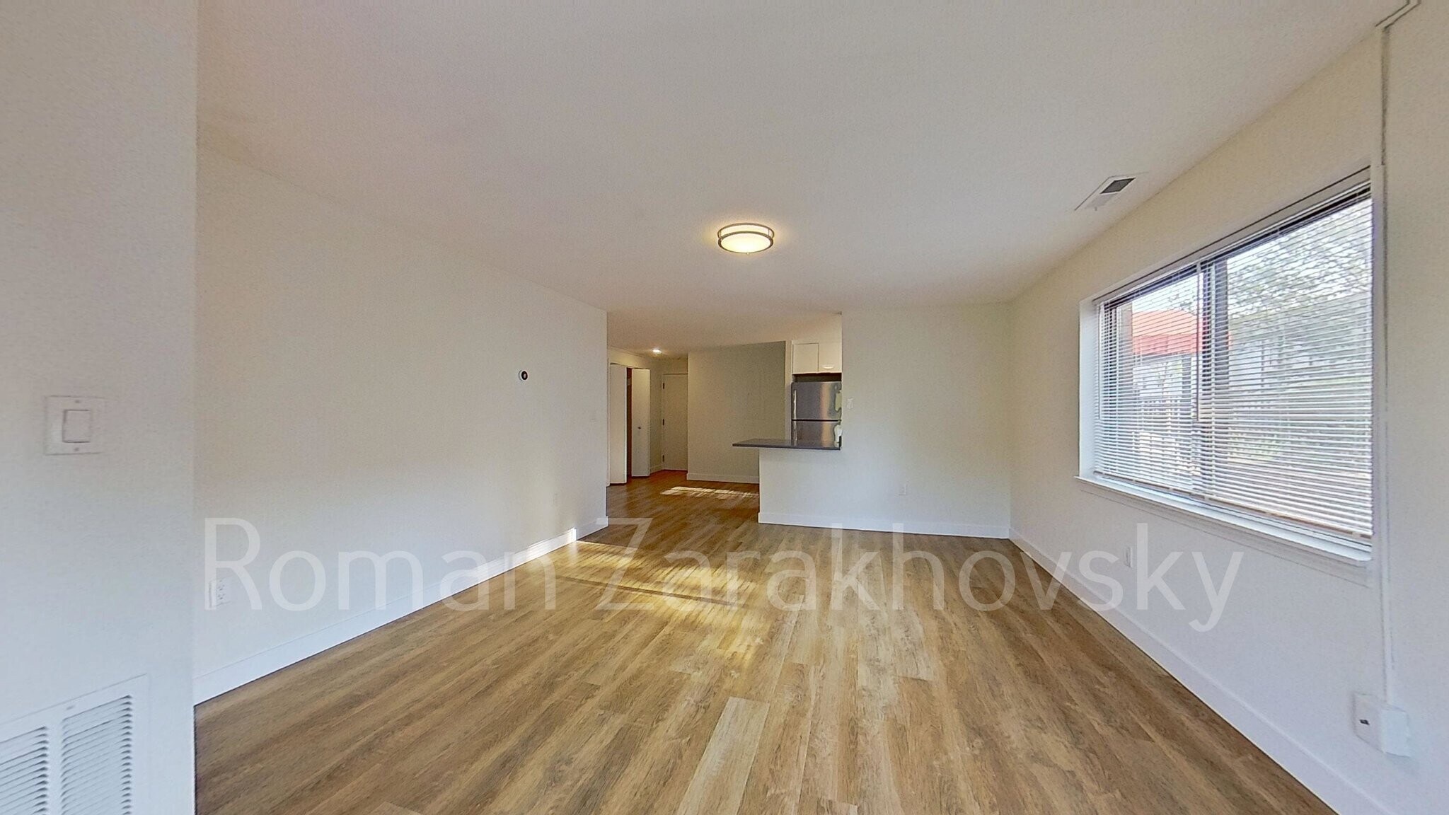 Building Photo - 25 Webster Ave