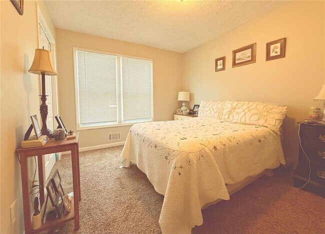 Building Photo - 419 Etowah Valley Way