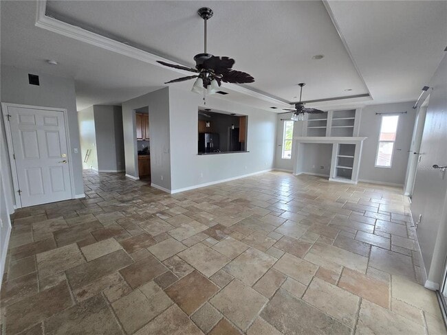 Building Photo - 7423 Southwind Dr