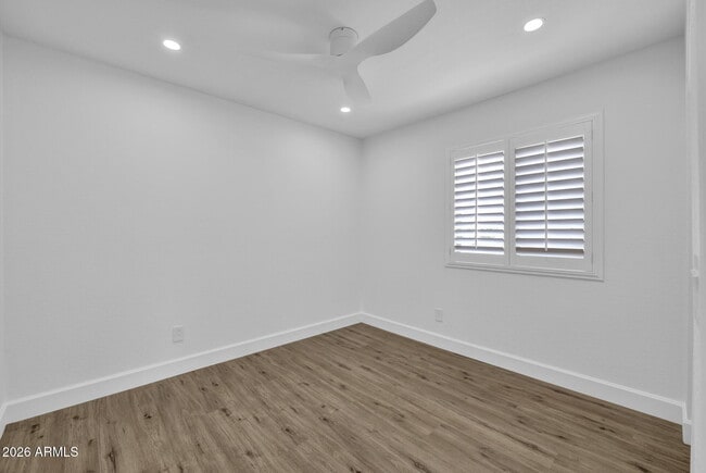 Building Photo - 4760 W Wahalla Ln
