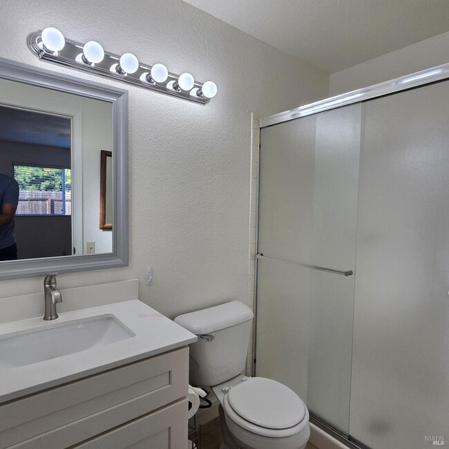 Building Photo - 1506 Casa Loma Way