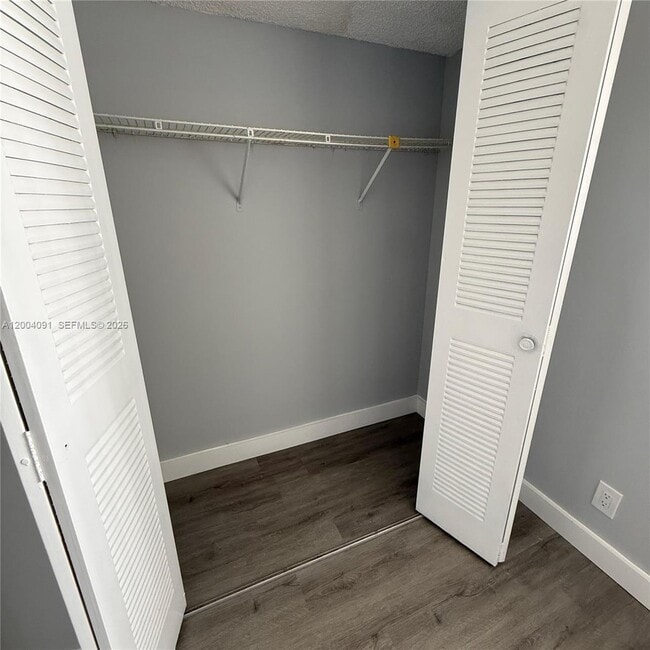 Building Photo - 8710 N Sherman Cir