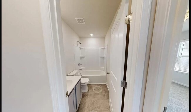 Building Photo - 373 Whitetail Cir