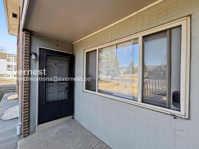 Building Photo - 4311 N Chestnut St