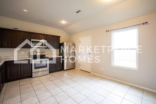 Building Photo - 825 NW 68th Ave