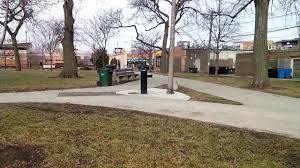 Building Photo - 1706 W Jarvis Ave