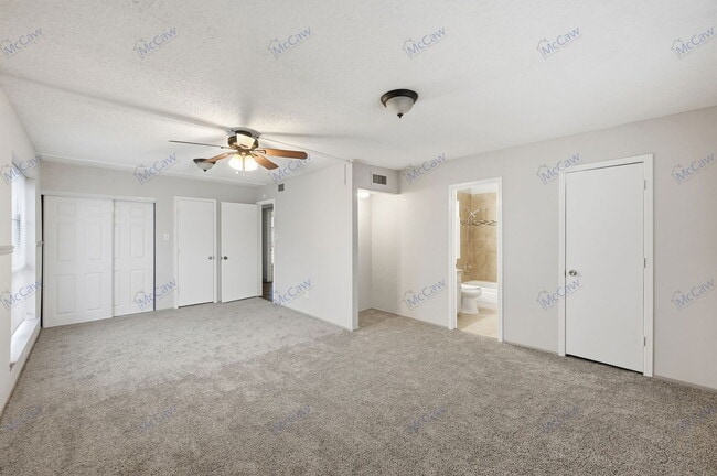 Building Photo - 2602 Burningtree Ct