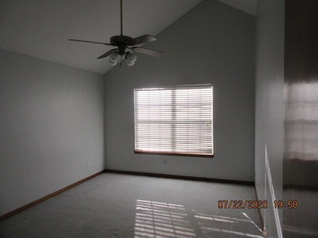 Building Photo - Charming 2 Bedroom in Fort Walton Beach!