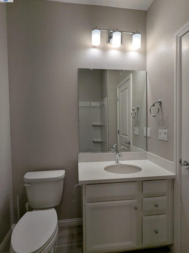 Building Photo - 5840 Virtual Ln