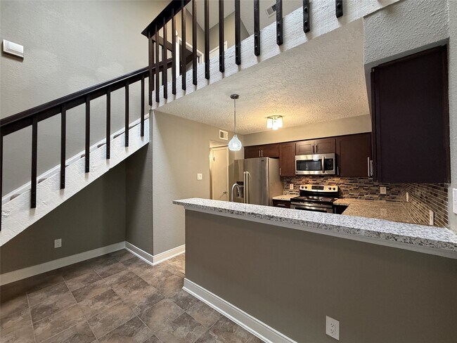 Building Photo - 2611 Grants Lake Blvd