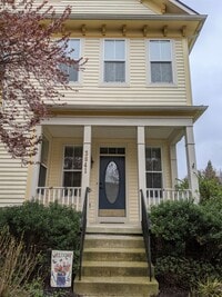 Building Photo - Single Family Home in Established Urbana Highlands Ready before the holidays!