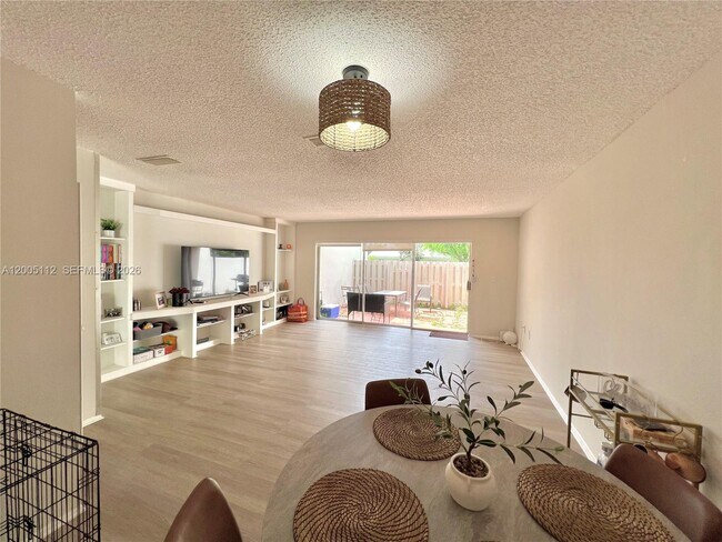 Building Photo - 8114 SW 81st Ter