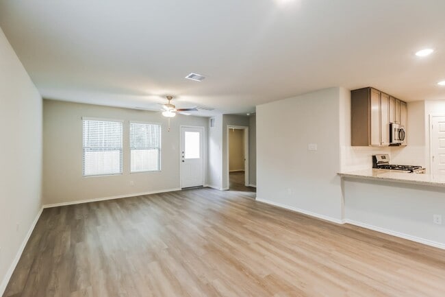 Building Photo - 24812 Scilla Wy