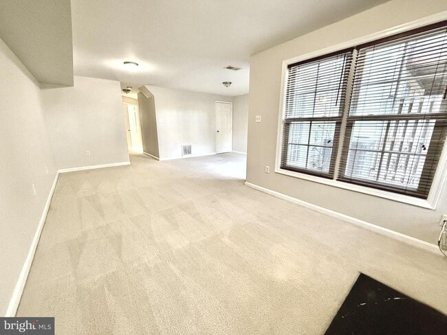 Building Photo - 3362 Nadia Loop