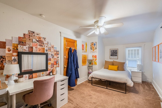 Building Photo - 1117 S Forest Ave