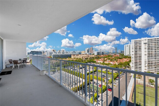 Building Photo - 2801 NE 183rd St