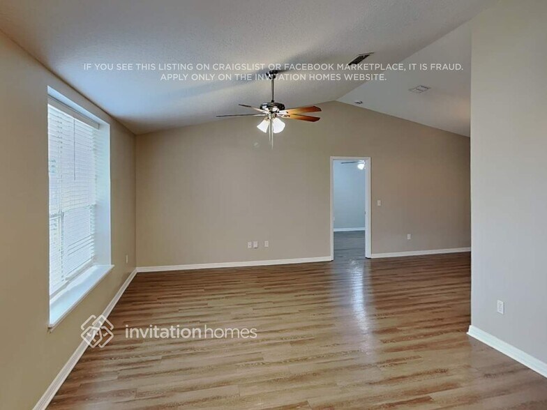Building Photo - 120 Needlewood Loop