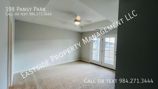 Building Photo - 198 Pansy Pk