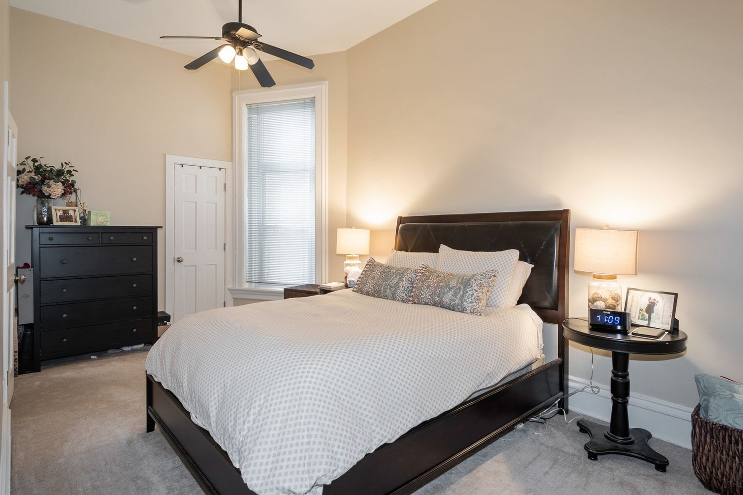 Master - 2119 N Cleveland Ave