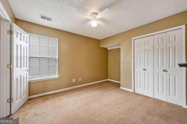 Building Photo - 4392 Windmoor Dr NW