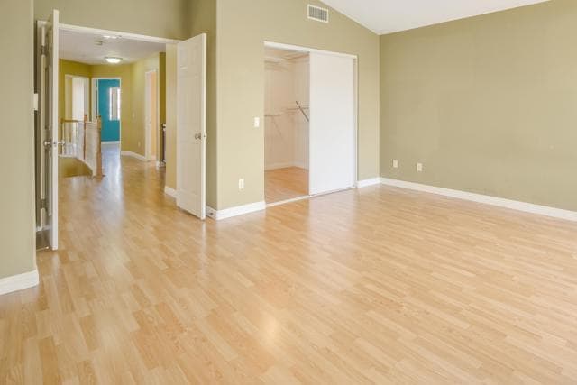 Building Photo - 2480 Bear Rock Glen