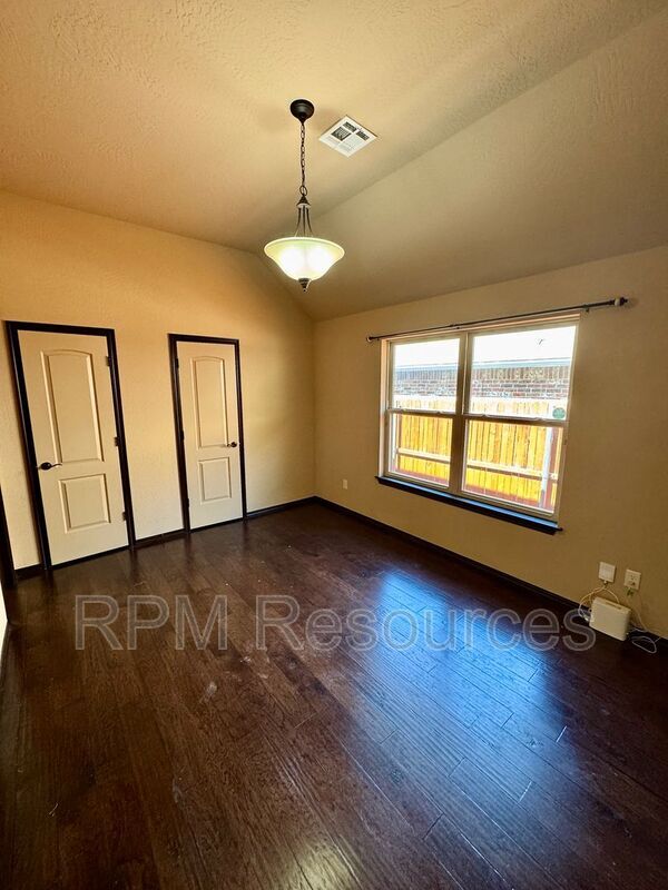 Building Photo - 3121 SW 136th Terrace