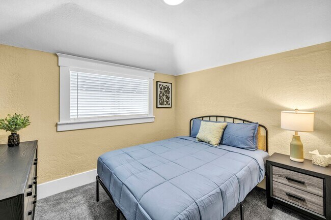 Building Photo - FULLY FURNISHED HISTORIC CHARMER BETWEEN UNR & DOWNTOWN – UTILITIES INCLUDED, MODERN UPGRADES, PR...