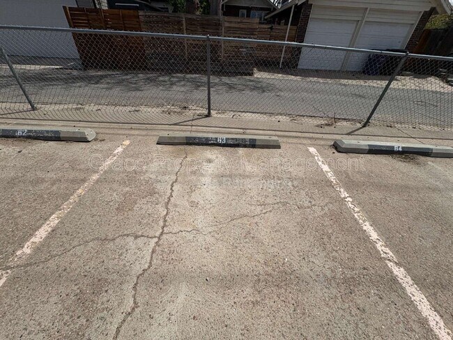 Building Photo - 400 S Lafayette St