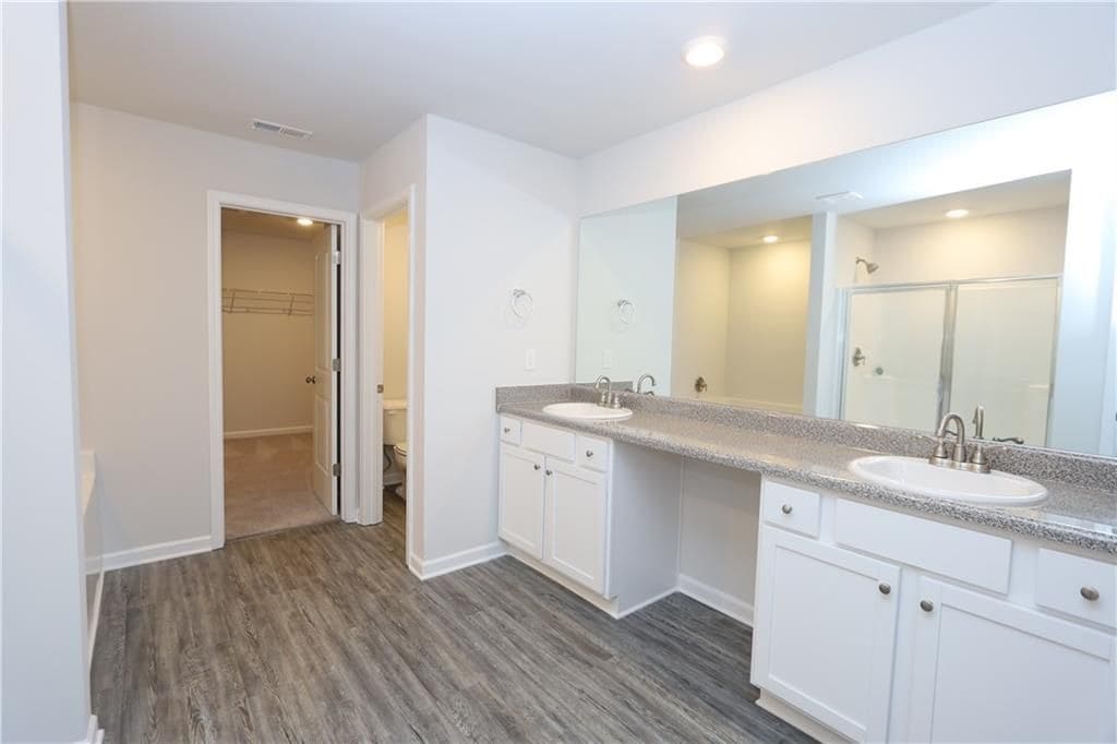 Building Photo - 2105 Jessica Way