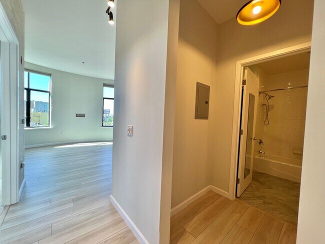 Building Photo - Adeline Place – Modern Comfort & Sophisticated 1 Bed / 1 Bath