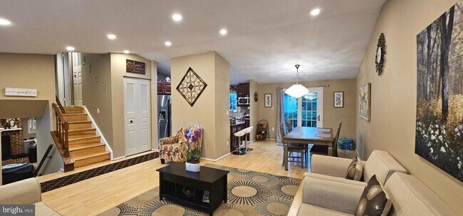 Primary Photo - 4033 Pickstone Dr