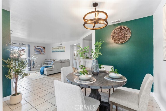 Building Photo - 628 Daisy Ave