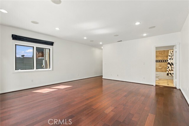 Building Photo - 642 N Crescent Heights Blvd