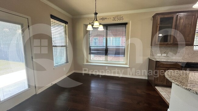 Building Photo - 705 Cypress Hill Dr
