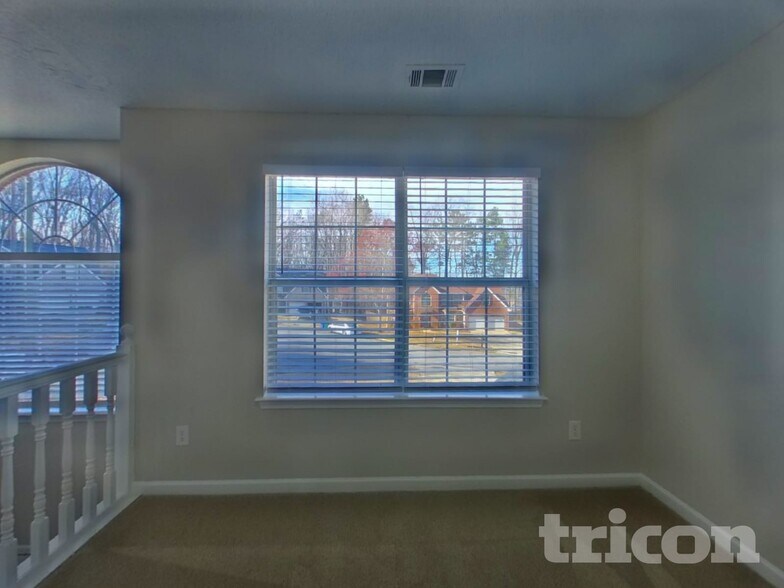 Building Photo - 2107 Boulder Chase Ct