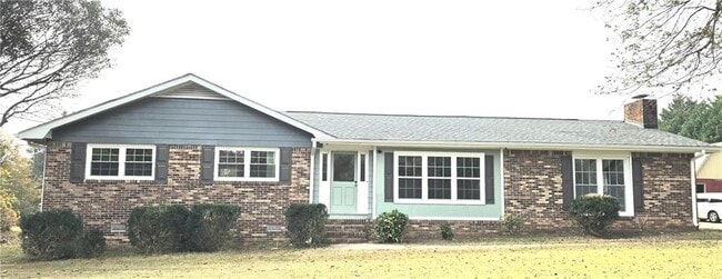 Building Photo - 1800 Hwy 81