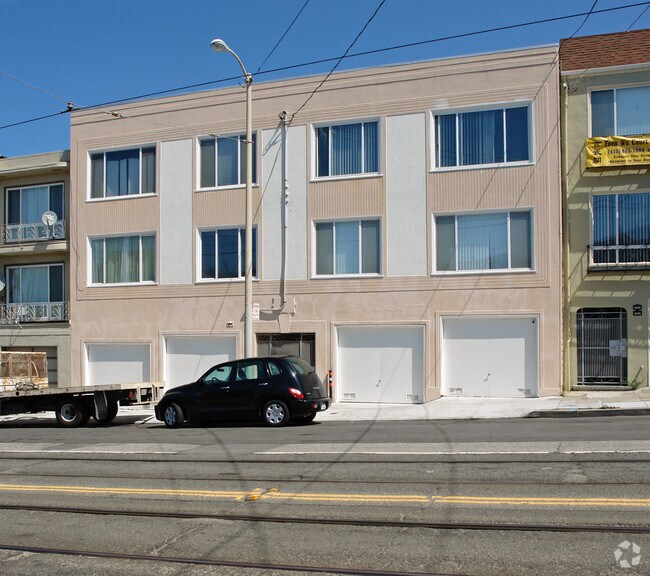Primary Photo - 3232 Taraval St