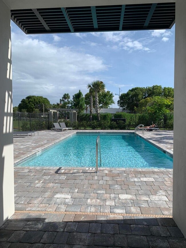 Building Photo - Via Mar Rosso, Greenacres, FL 33467 - 3 BR...