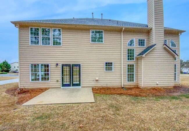 Building Photo - 1115 Fountain Crest Dr