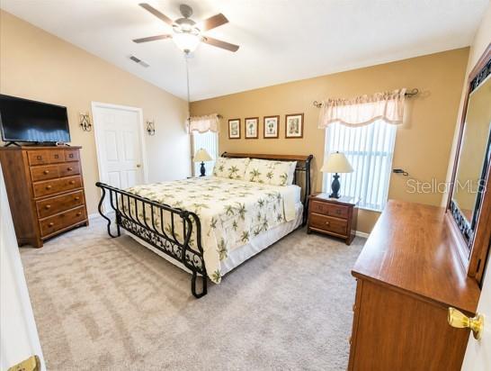 Building Photo - 730 Pine Cone Dr