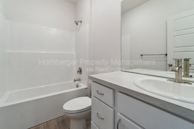 Building Photo - 5508 W Jamestown Ln