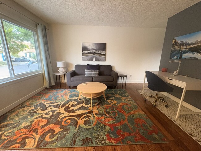 Building Photo - 2BD, 1BA Apartment for Lease in Lafayette