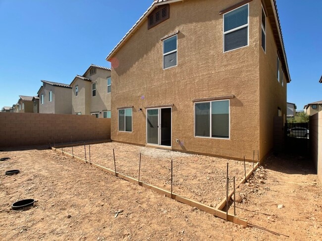 Building Photo - Brand New, Never Lived in House, located in the Southwest!