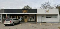Building Photo - 828 Pass Rd