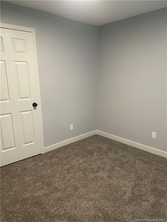 Building Photo - 83 Midway Oval