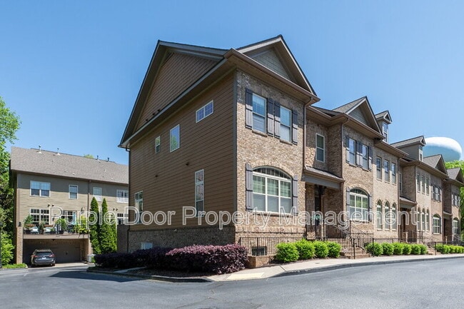 Building Photo - 913 Telfair Close