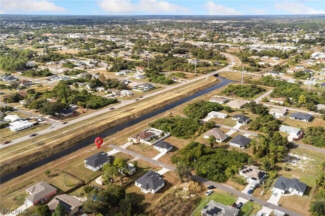 Building Photo - 3015 3rd St SW