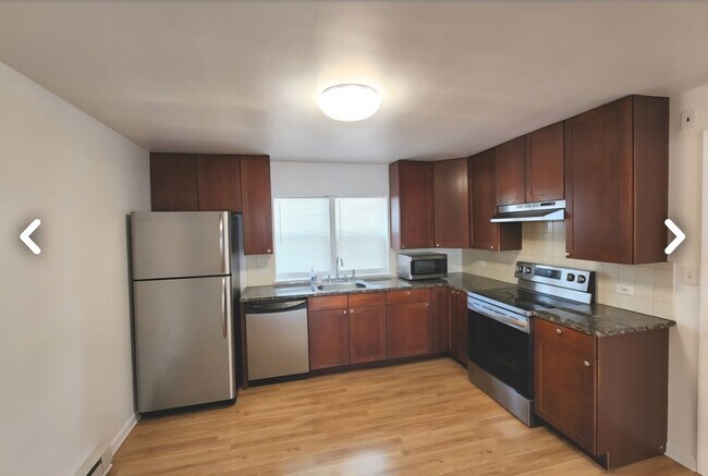 Building Photo - 8847 La Crosse Ave