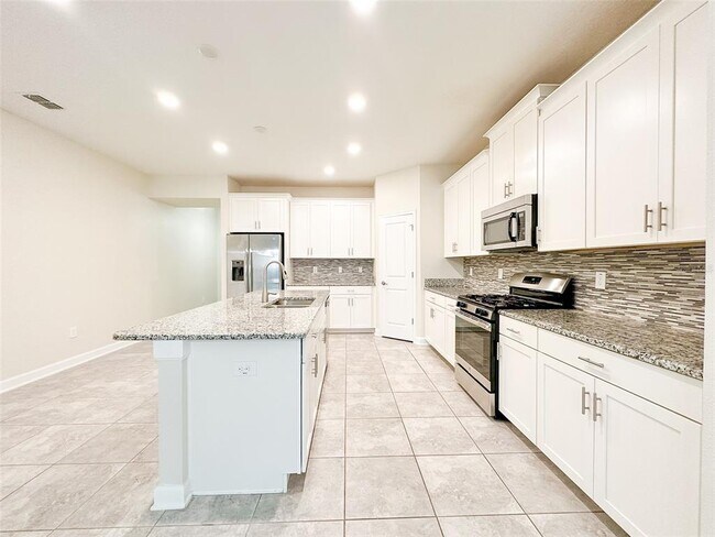 Building Photo - 15149 Night Heron Dr